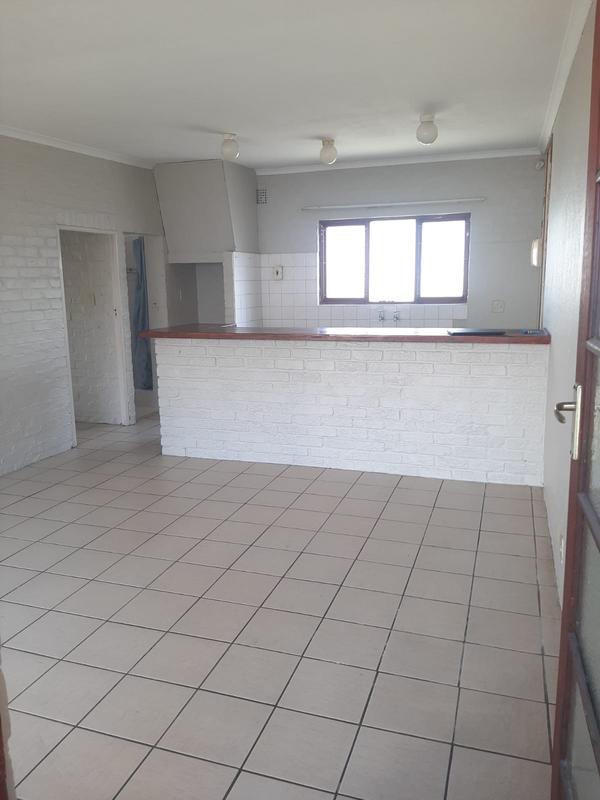 To Let 2 Bedroom Property for Rent in Goodwood Central Western Cape